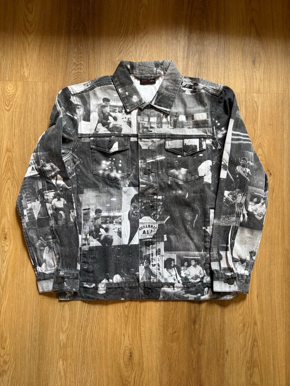 Diamond Supply Co. x Muhammad Ali Montage Denim Trucker Jacket Men’s Medium New